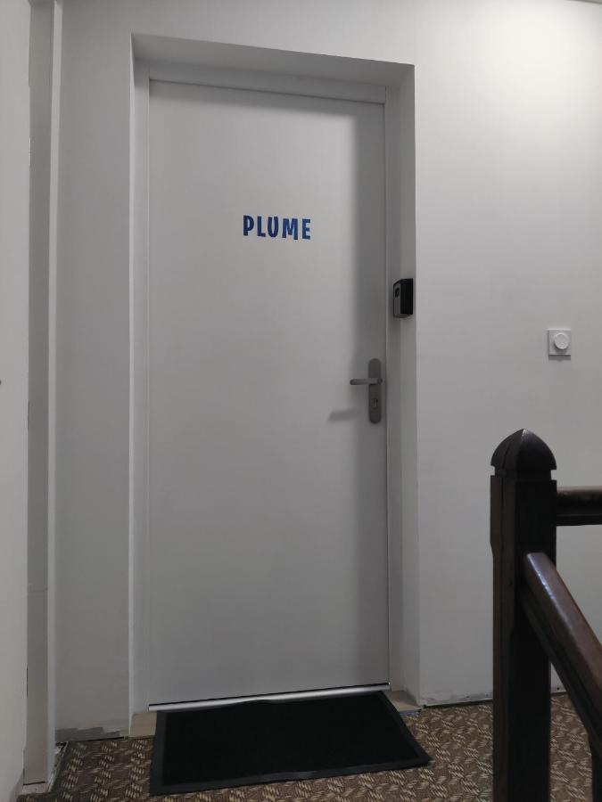 Appartement T3 PLUME Hyper centre d'ERNÉE Extérieur photo